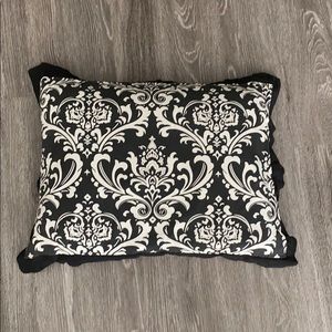 Decorative pillow case